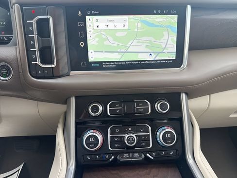 Used 2023 GMC Yukon Denali w/ LPO, Floor Liner Package AWD/4WD image 30