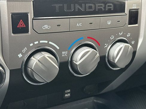 Used 2018 Toyota Tundra SR5 image 21