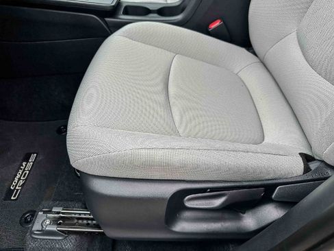Used 2026 Toyota Corolla Cross L FWD image 15