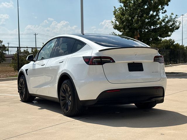 Used 2023 Tesla Model Y Long Range AWD/4WD image 10