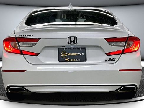 Used 2020 Honda Accord Sport image 5