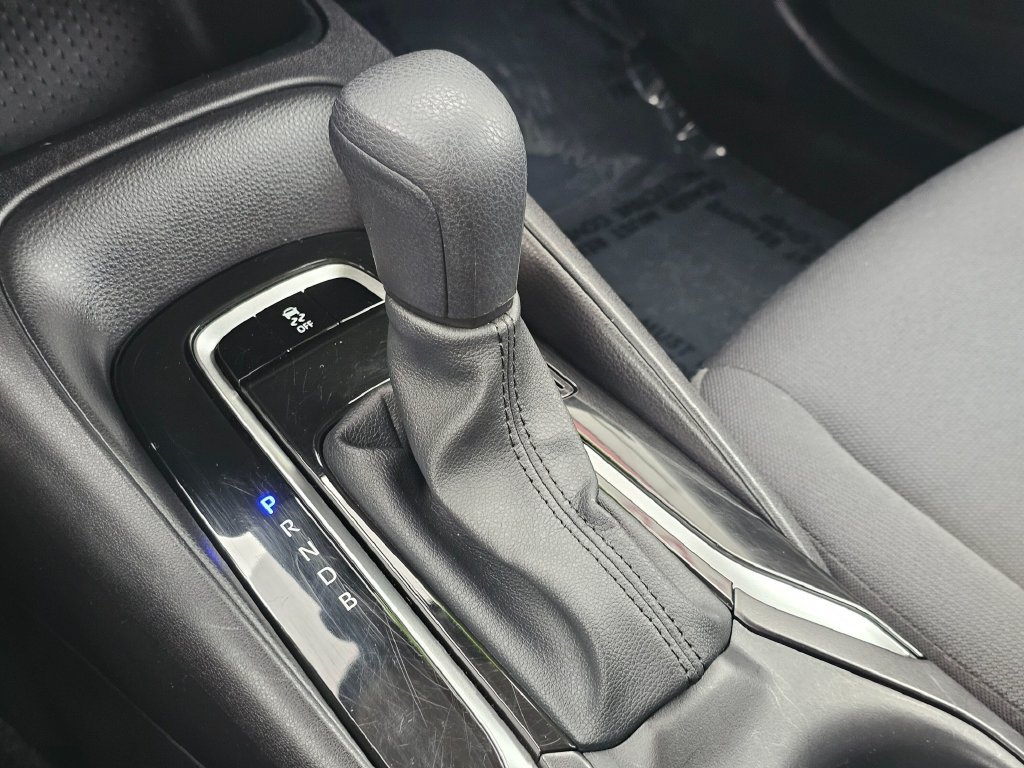 Certified 2025 Toyota Corolla LE FWD image 30