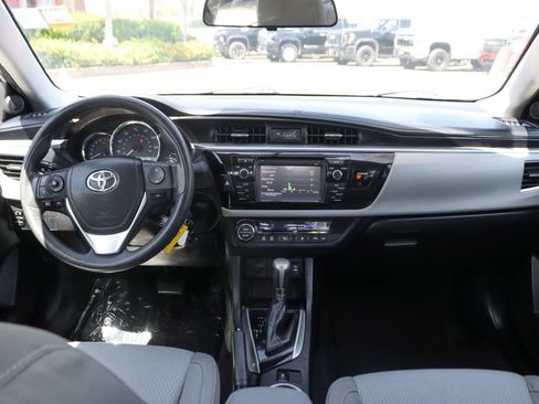 Used 2016 Toyota Corolla LE FWD image 24