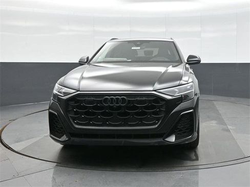 New 2026 Audi Q8 Prestige image 2