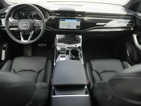Certified 2025 Audi Q8 Prestige w/ Prestige Package image 24