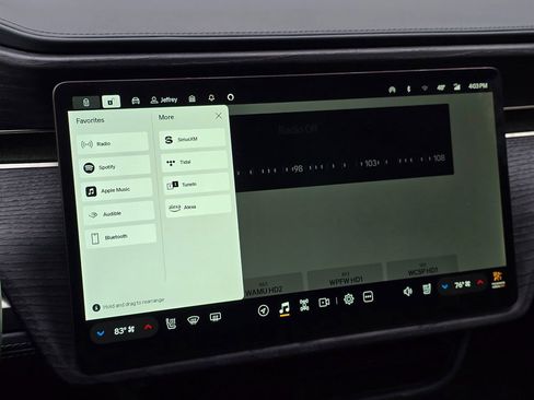 Used 2024 Rivian R1S Adventure image 40