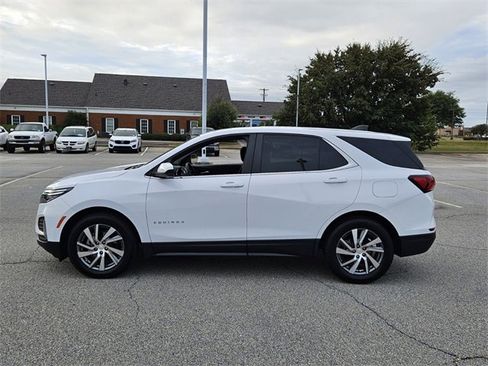 Used 2022 Chevrolet Equinox LT image 4