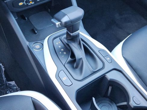 New 2025 Kia K4 GT-Line w/ GT-Line Premium Package image 16