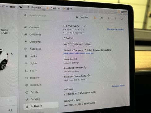 Used 2021 Tesla Model Y Long Range image 34