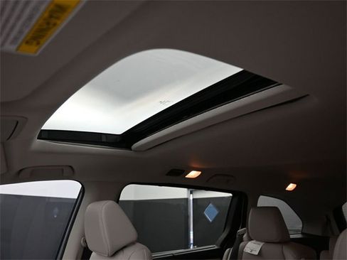 New 2026 Honda Odyssey EX-L image 4