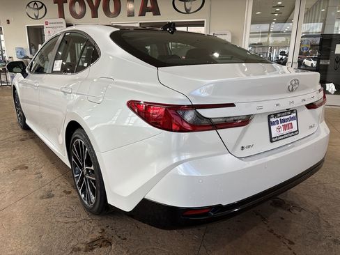 New 2026 Toyota Camry XLE image 8