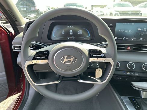 New 2026 Hyundai Elantra SE image 26