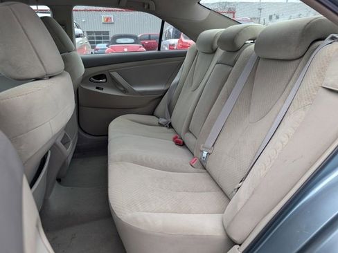 Used 2009 Toyota Camry image 16
