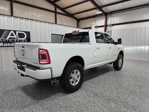Used 2024 RAM 2500 Laramie AWD/4WD image 5