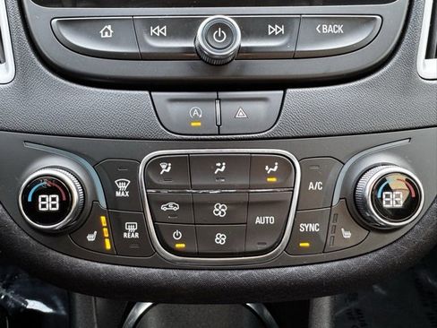 Certified 2024 Chevrolet Malibu LT image 10