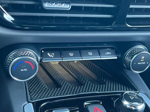 New 2025 Lotus Emira image 18