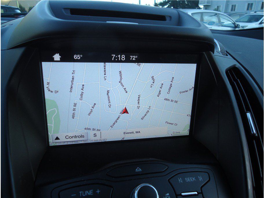 Used 2016 Ford Escape SE w/ SE Leather Comfort Package FWD image 26
