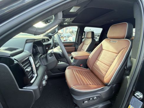 New 2026 GMC Sierra 3500 Denali Ultimate image 13