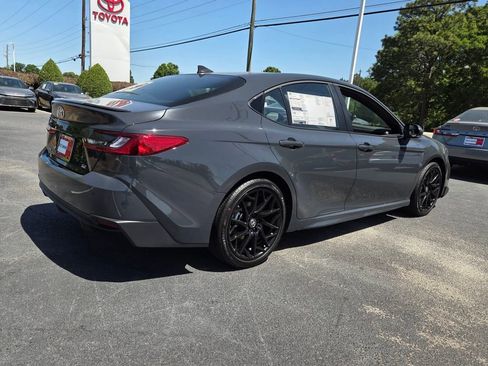 New 2026 Toyota Camry SE FWD image 11