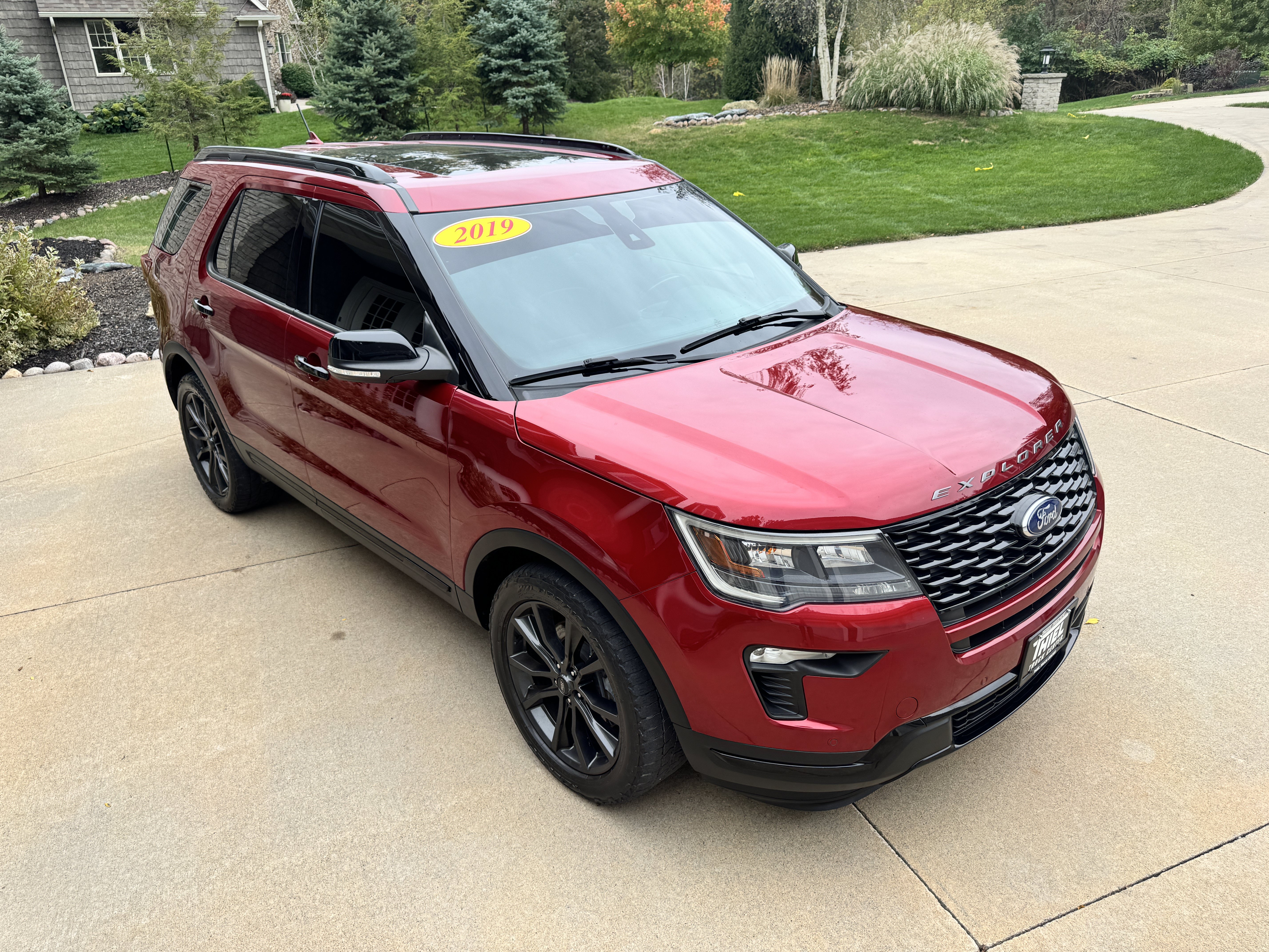 Used 2019 Ford Explorer Sport w/ Ford Safe & Smart Package AWD/4WD image 40