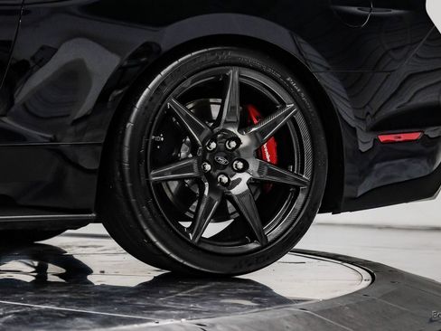 Used 2021 Ford Mustang Shelby GT500 w/ Carbon Fiber Track Pack image 99