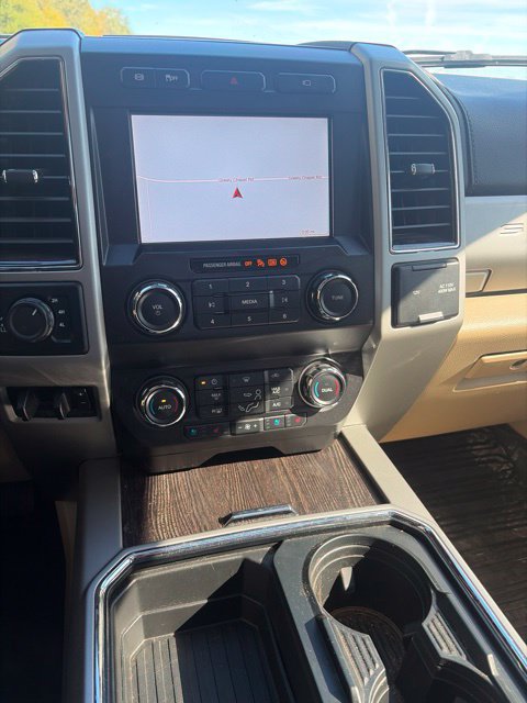 Used 2021 Ford F350 Lariat w/ Lariat Ultimate Package AWD/4WD image 19