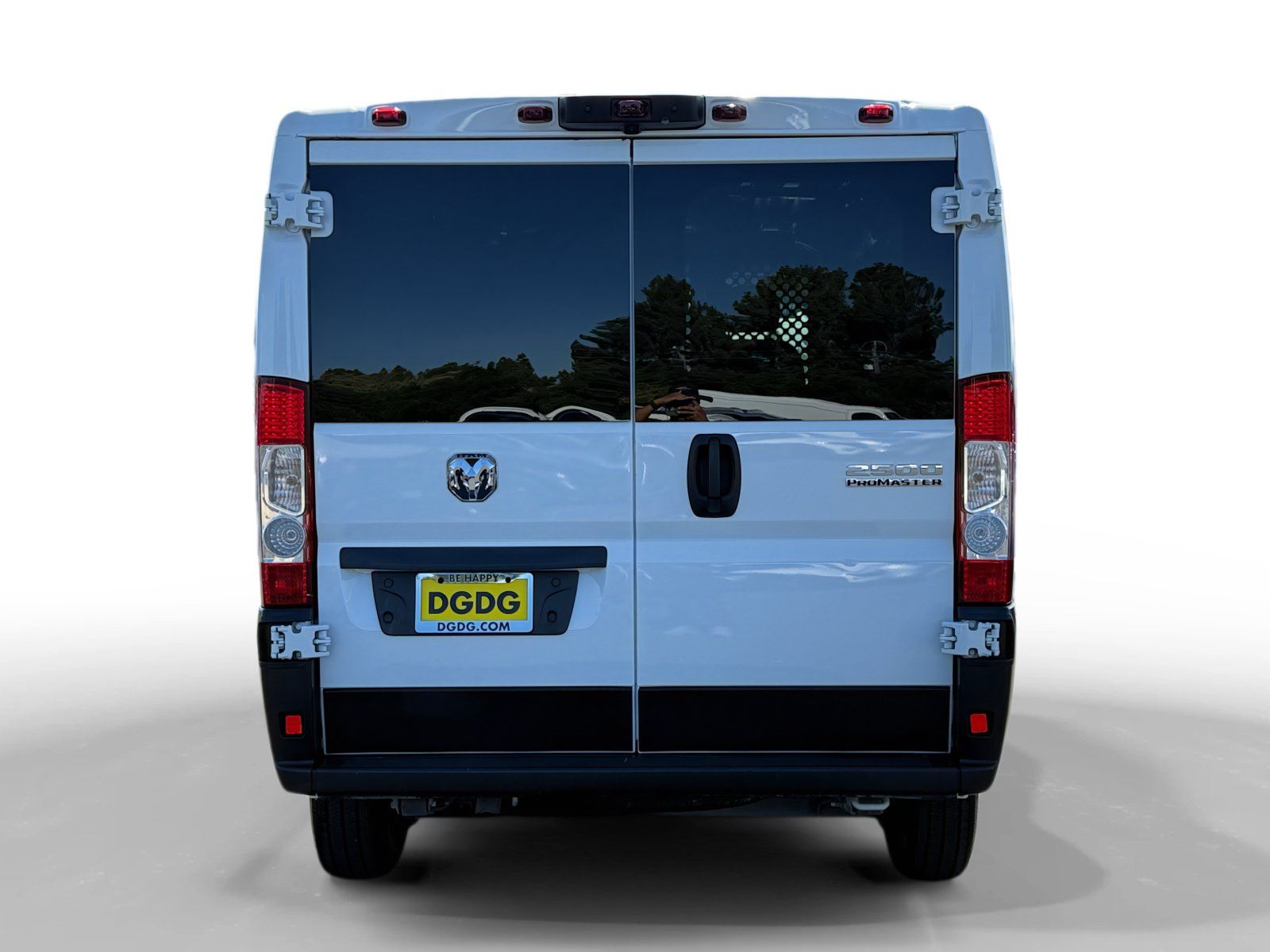 Used 2025 RAM ProMaster 2500 w/ U-Haul Equipment Group FWD image 4