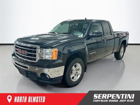 Used 2012 GMC Sierra 1500 SLT w/ Suspension Package, Off-Road image 1