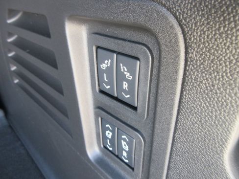 New 2026 Buick Enclave Sport Touring w/ Super Cruise Package image 18