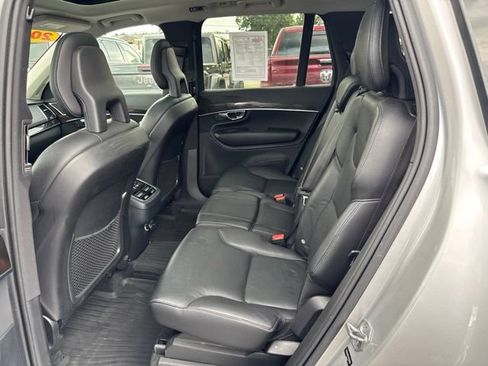 Used 2017 Volvo XC90 T6 Momentum w/ Vision Package AWD/4WD image 19