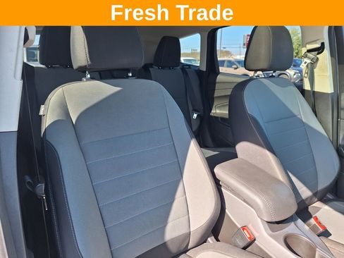 Used 2016 Ford Escape SE image 28