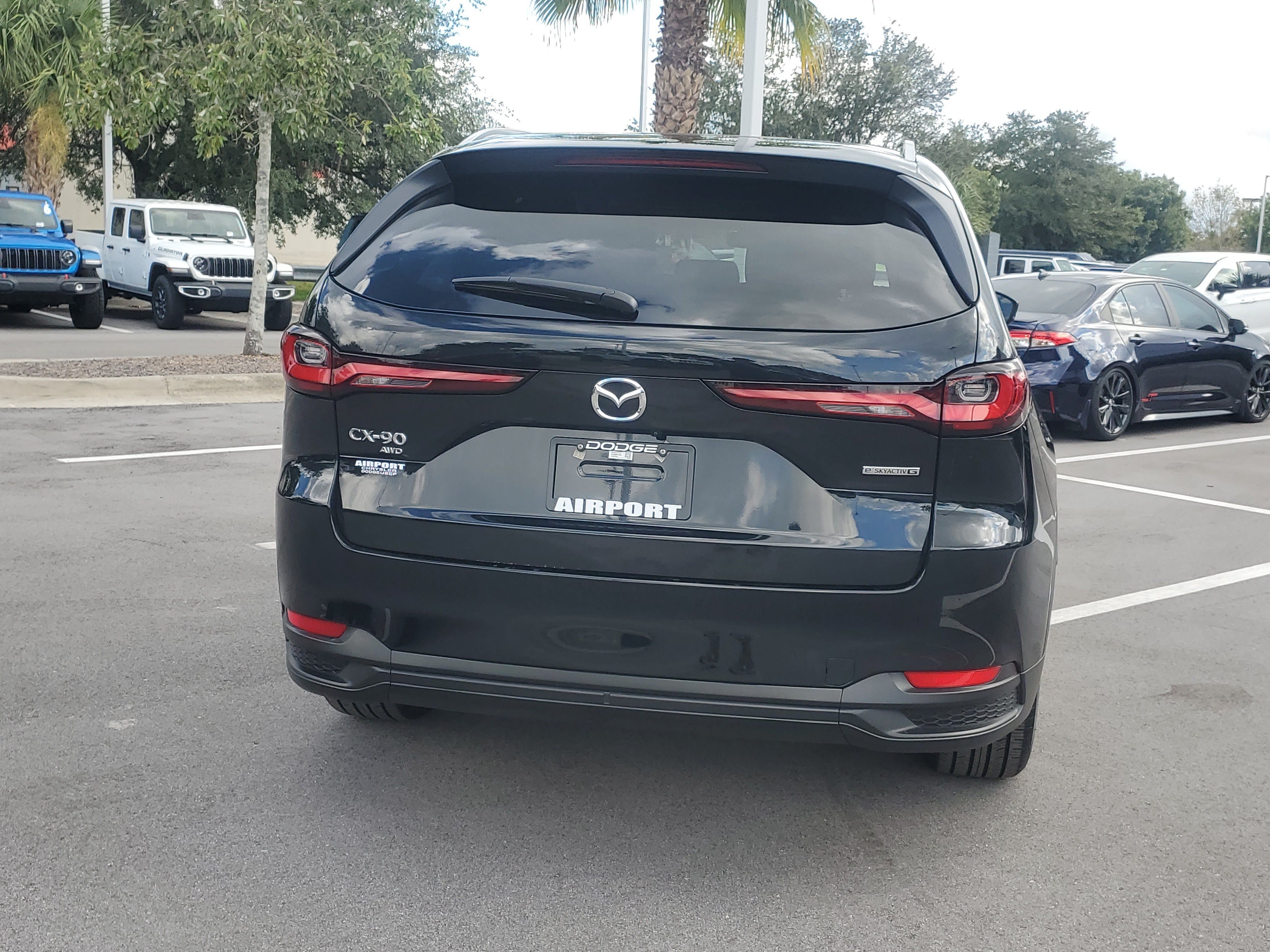 Used 2025 MAZDA CX-90 3.3 Turbo w/ Select Package AWD/4WD image 7