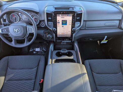 New 2026 RAM 1500 Big Horn AWD/4WD image 4