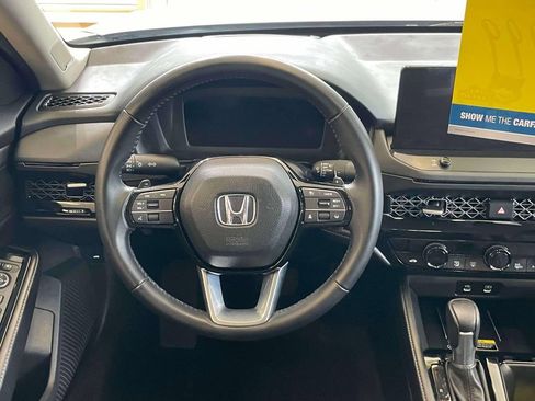 Used 2023 Honda Accord Touring image 13