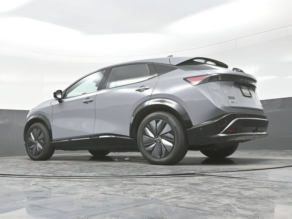 Used 2024 Nissan Ariya AWD image 35