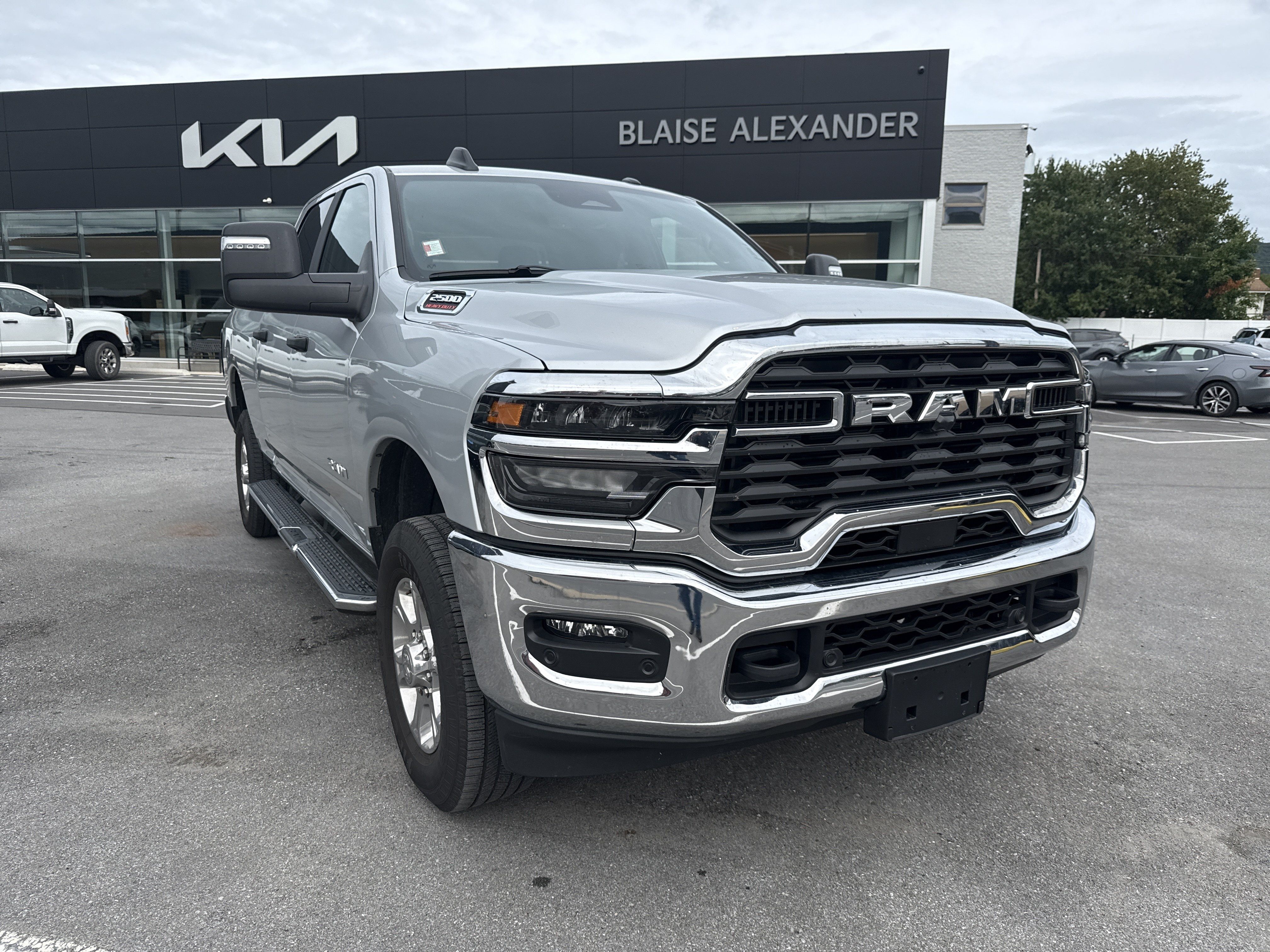 Used 2026 RAM 2500 Big Horn AWD/4WD image 1