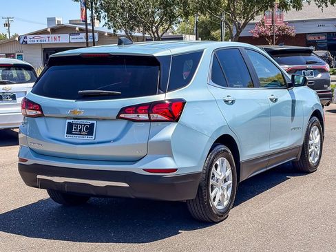Used 2022 Chevrolet Equinox LT FWD image 4