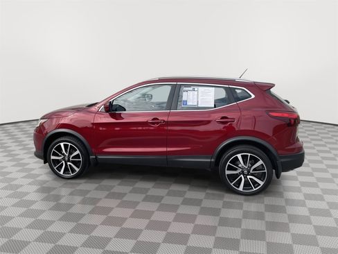 Used 2019 Nissan Rogue Sport SL image 4
