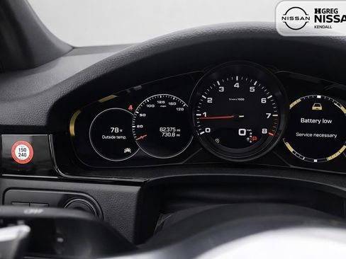 Used 2019 Porsche Cayenne AWD/4WD image 10