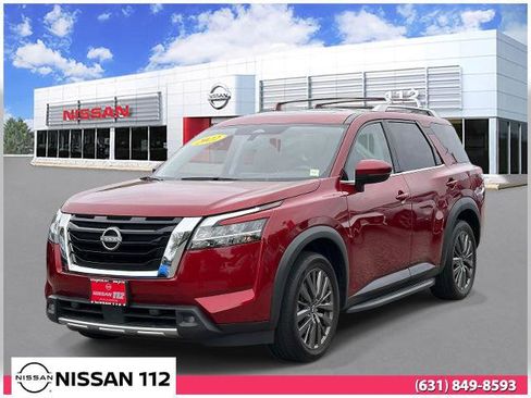 Certified 2022 Nissan Pathfinder SL w/ SL Premium Package AWD/4WD image 1