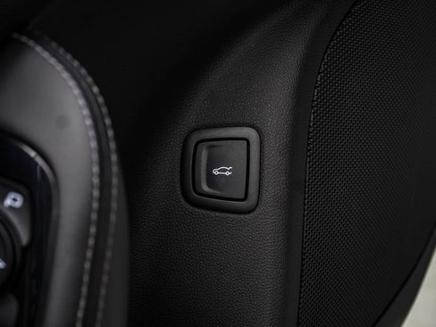 Used 2023 Cadillac CT5 Luxury RWD image 35
