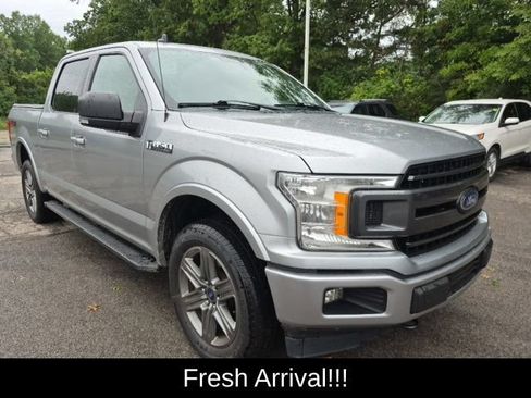 Used 2020 Ford F150 XLT w/ Equipment Group 302A Luxury AWD/4WD image 4