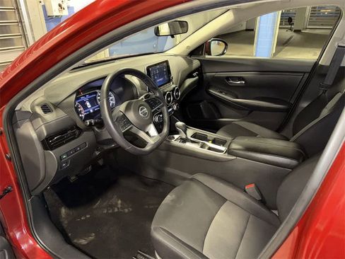 Used 2020 Nissan Sentra SV image 27