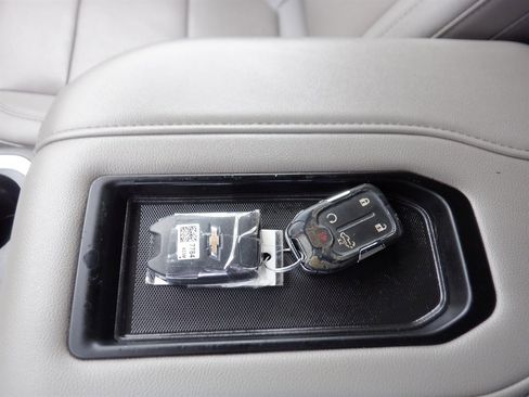 Used 2021 Chevrolet Silverado 2500 LTZ w/ Z71 Chrome Sport Edition image 23