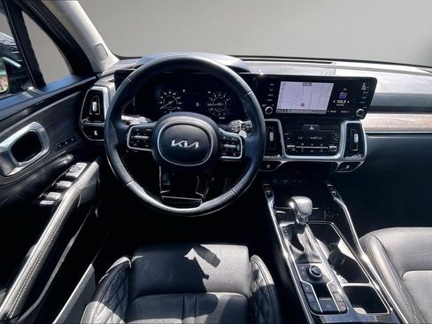 Used 2022 Kia Sorento SX Prestige AWD/4WD image 9