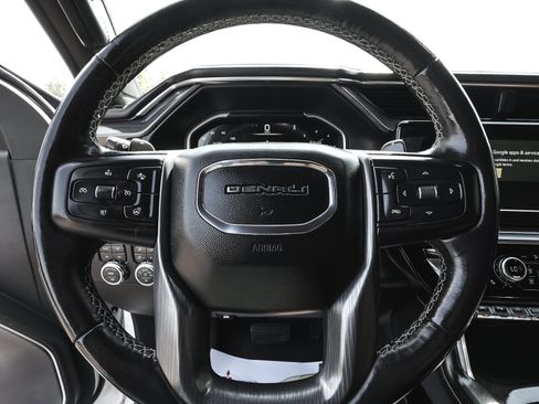 Used 2023 GMC Sierra 1500 Denali Ultimate AWD/4WD image 18