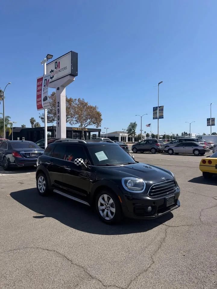 Used 2019 MINI Cooper Countryman FWD image 2