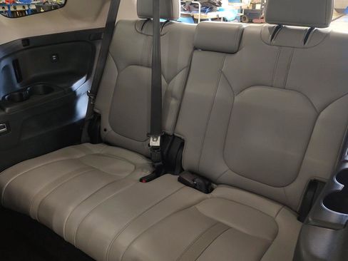 Used 2024 Honda Pilot EX-L image 26