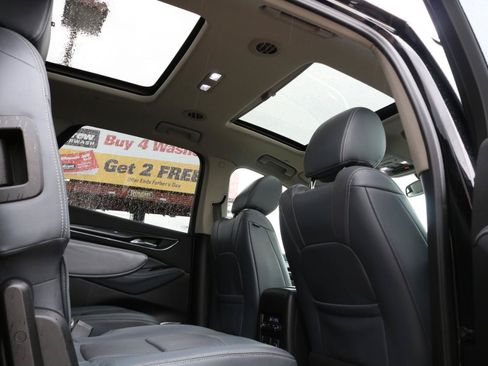 Used 2019 Buick Enclave Essence AWD/4WD image 44