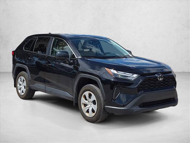 Used 2025 Toyota RAV4 LE FWD image 3